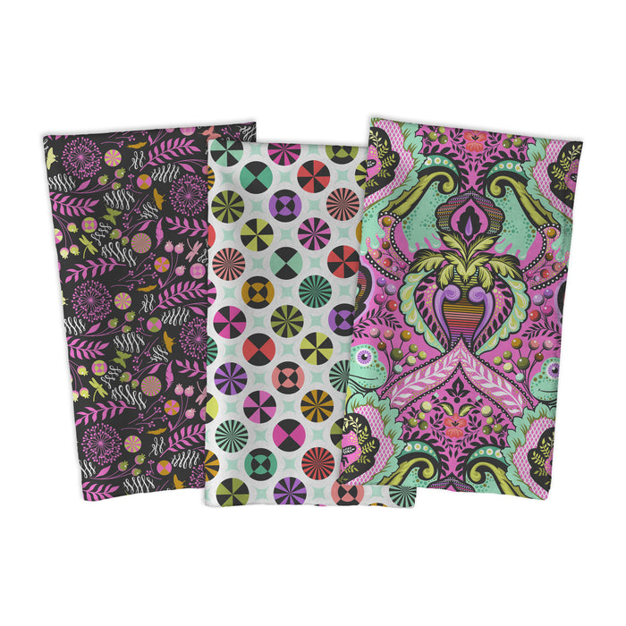 "Kiss Me, I'm Charming" Quilt Kit featuring Prince Charming by Tula Pink (Preorder)